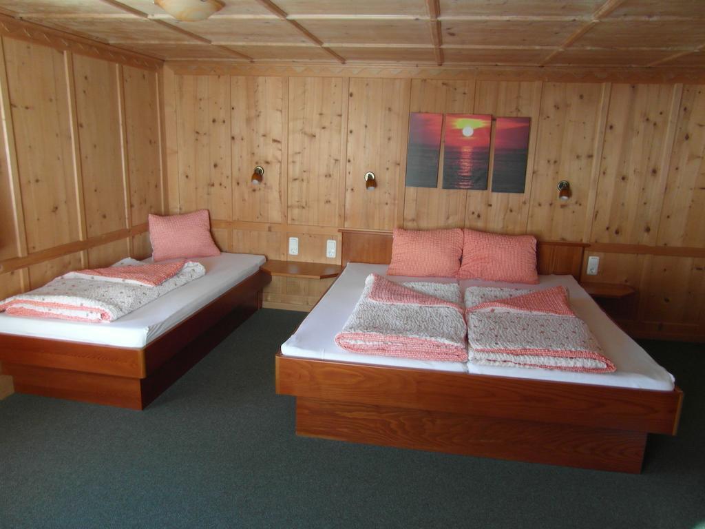 Ferienhaus Nadine Капл Стая снимка