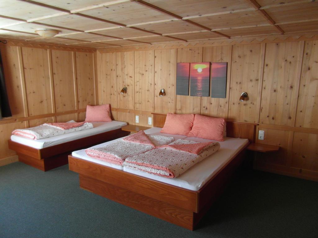 Ferienhaus Nadine Капл Стая снимка